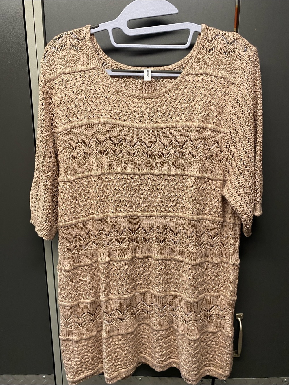 Beige Knit Short-Sleeve Sweater - Women's